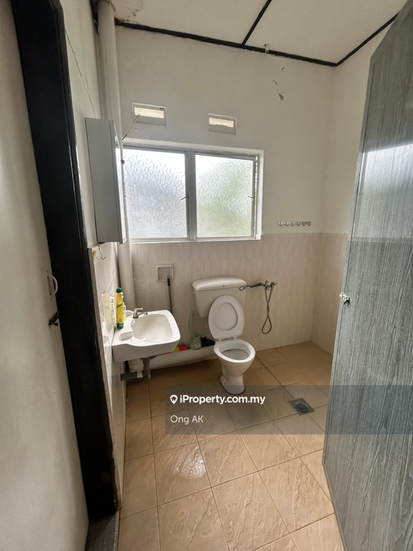 Semi-Detached House for Sale in Taman Lake View, Taiping by Ong AK - iProperty.com.my