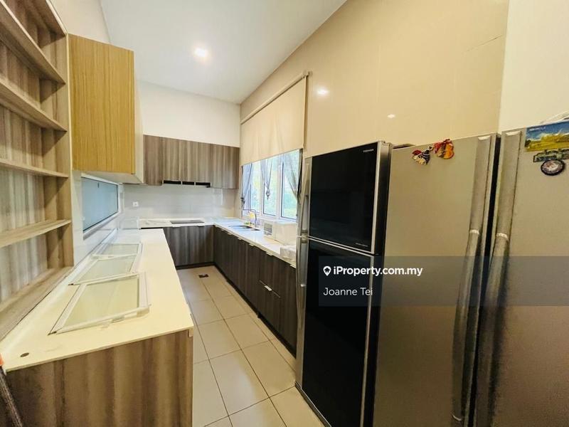 Bungalow House for Rent in Lakefront Villa, Cyberjaya by Joanne Tei - iProperty.com.my