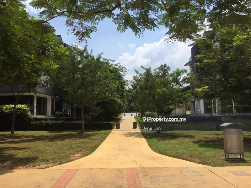 Rumah Berkembar untuk Dijual di Presint 8, Putrajaya oleh Jyne Lim - iProperty.com.my