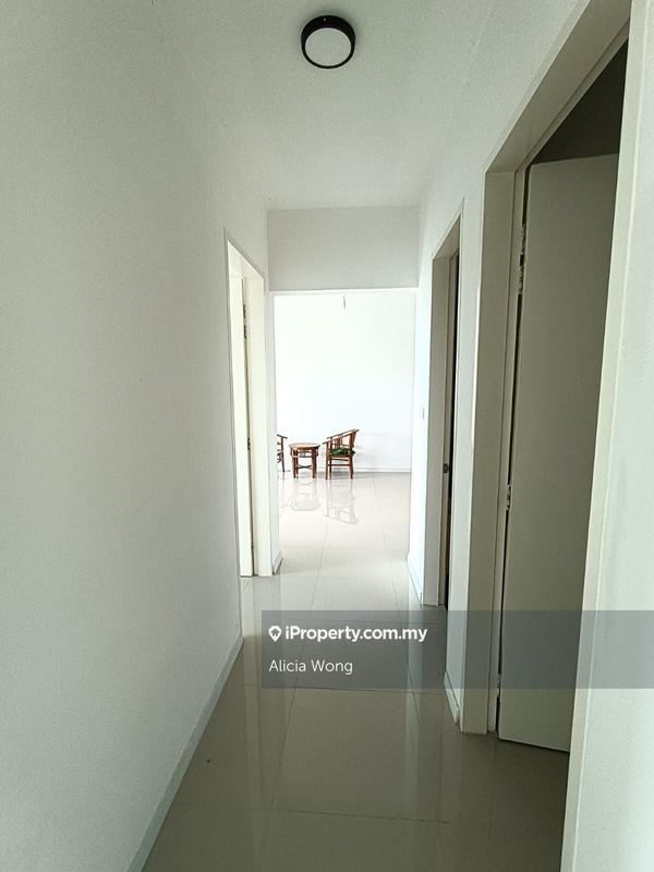 For Rent - Paragon 3