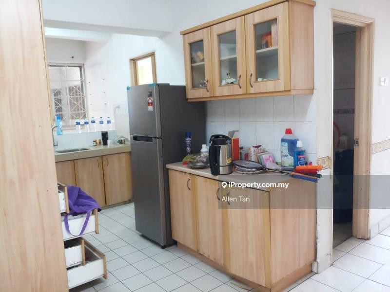 For Sale - Kelana D'Putera