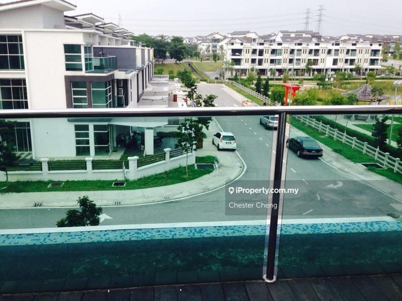 Rumah Teres 3-Tingkat untuk Dijual di USJ Heights, Subang Jaya oleh Chester Cheng - iProperty.com.my