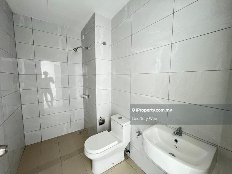 Service Residence for Sale in Amber Cove by Geoffery Wee - iProperty.com.my