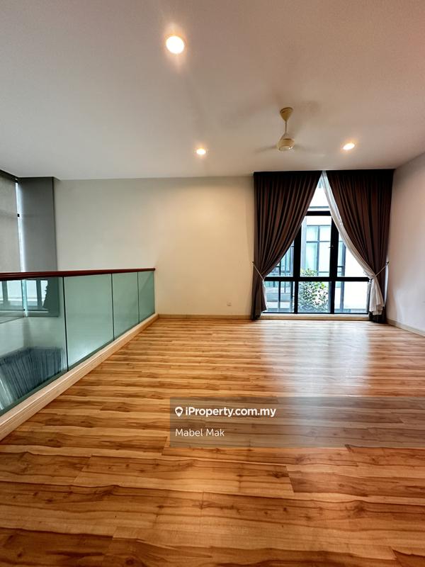 Rumah Berkembar untuk Dijual di Taman Bukit Serdang, Seri Kembangan oleh Mabel Mak - iProperty.com.my
