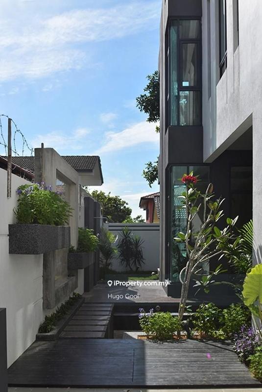 Bungalow House for Sale in Kampung Tunku, Petaling Jaya by Hugo Gooi - iProperty.com.my