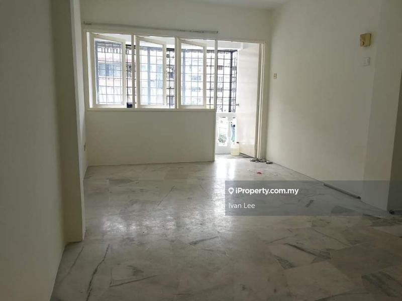 For Sale - Pandan Lake View