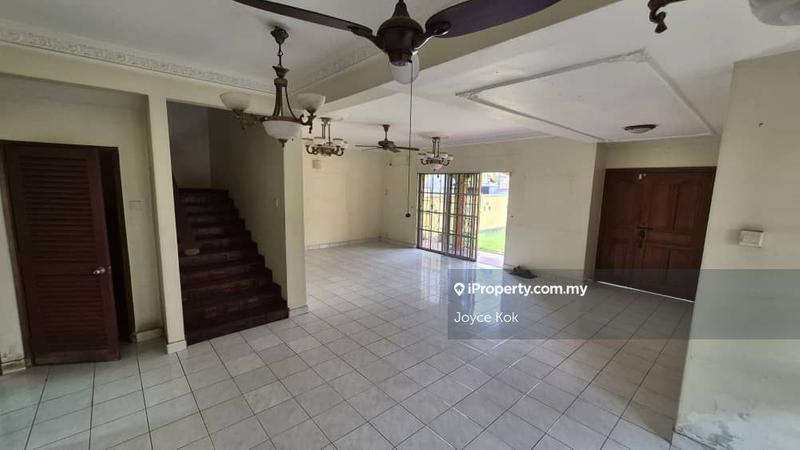 Rumah Berkembar untuk Dijual di Usj 5, Subang Jaya oleh Joyce Kok - iProperty.com.my