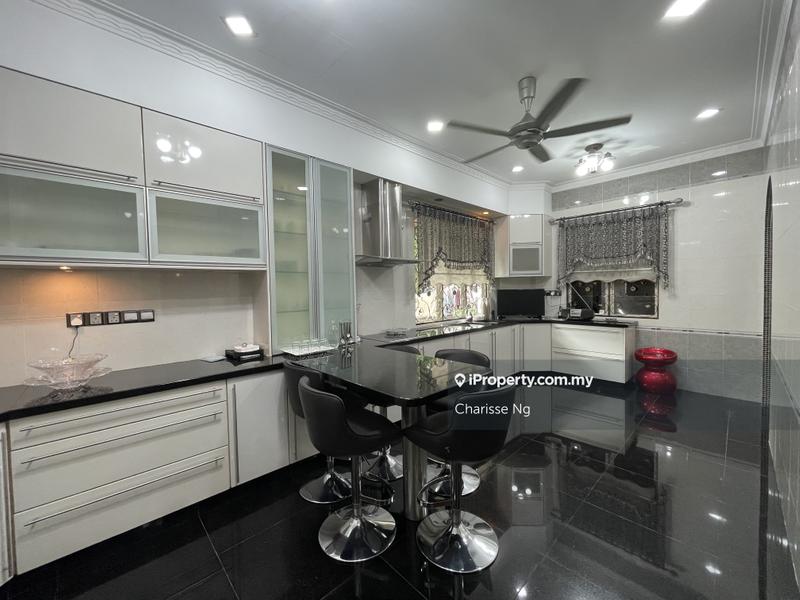 Banglo untuk Dijual di Bukit Suria Garden Village, Bandar Sungai Long oleh Charisse Ng - iProperty.com.my