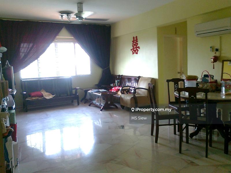 For Sale - Vista Prima