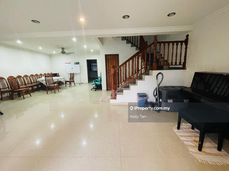 Rumah Teres 2-Tingkat untuk Dijual di Bandar Tun Hussein Onn, Cheras oleh Kelly Tan - iProperty.com.my
