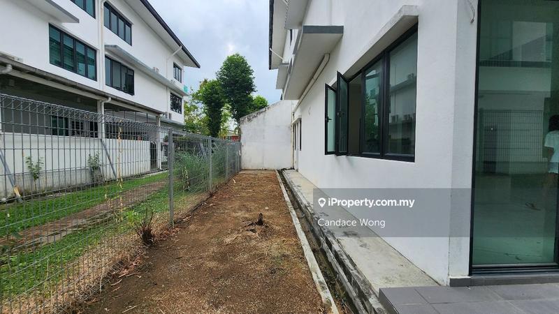 Rumah Berkembar untuk Dijual di Taman Villa Perdana, Kajang oleh Candace Wong - iProperty.com.my
