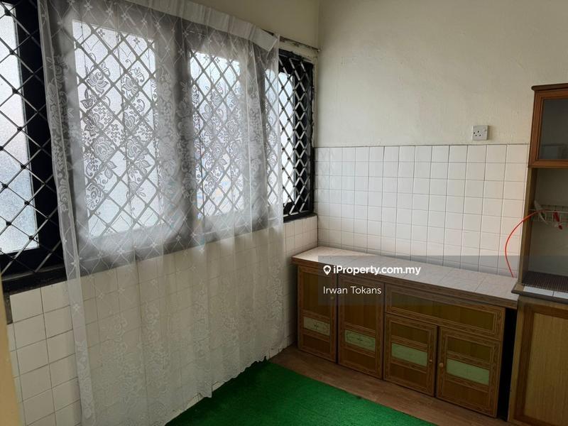 Rumah Berkembar untuk Dijual di Taman Desa Seroja, Kajang oleh Irwan Tokans - iProperty.com.my