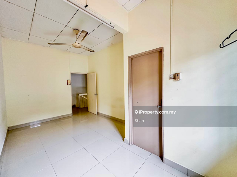 Rumah Teres 2-Tingkat untuk Dijual di Kelana Jaya, Petaling Jaya oleh Shah - iProperty.com.my