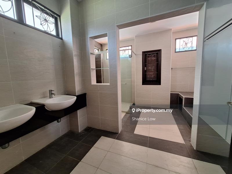 Bungalow House for Sale in Bandar Puteri Puchong, Puchong by Shanice Low - iProperty.com.my