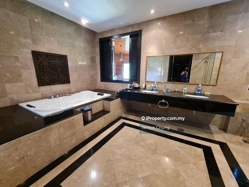 Bungalow House for Sale in Country Heights, Kajang by Venice Chong - iProperty.com.my