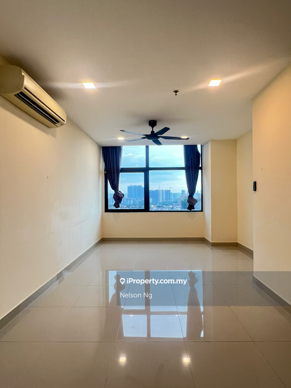 For Rent - Emerald Avenue