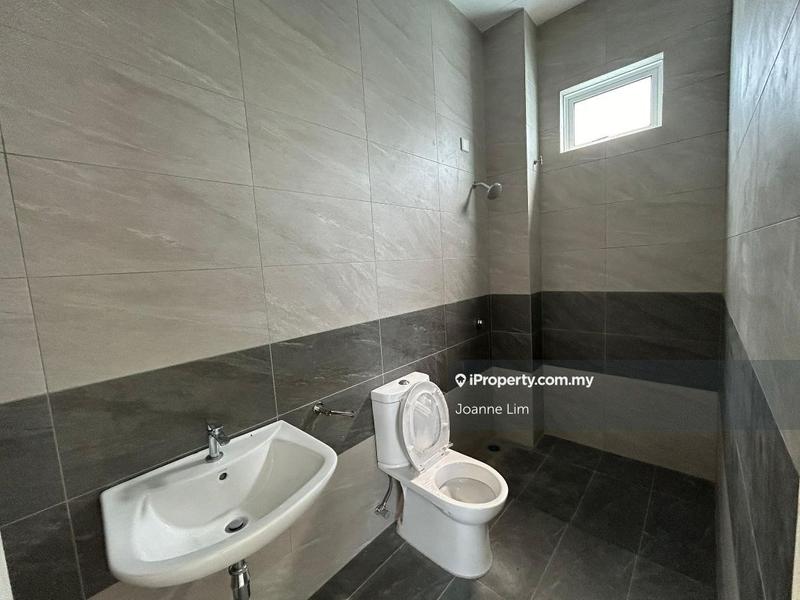 Rumah Berkembar untuk Dijual di Taman Klebang Utama, Klebang oleh Joanne Lim - iProperty.com.my