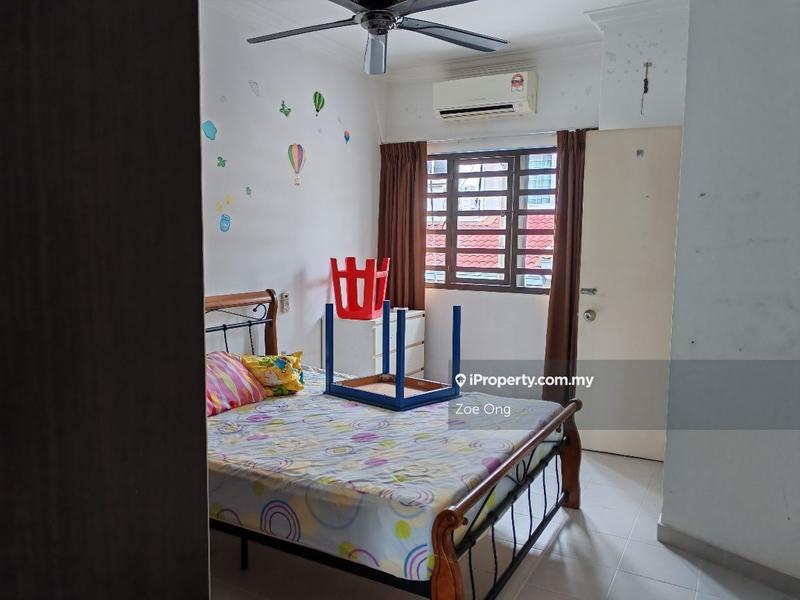 Rumah Teres 2-Tingkat untuk Dijual di Seri Utama Damansara, Kota Damansara oleh Zoe Ong - iProperty.com.my