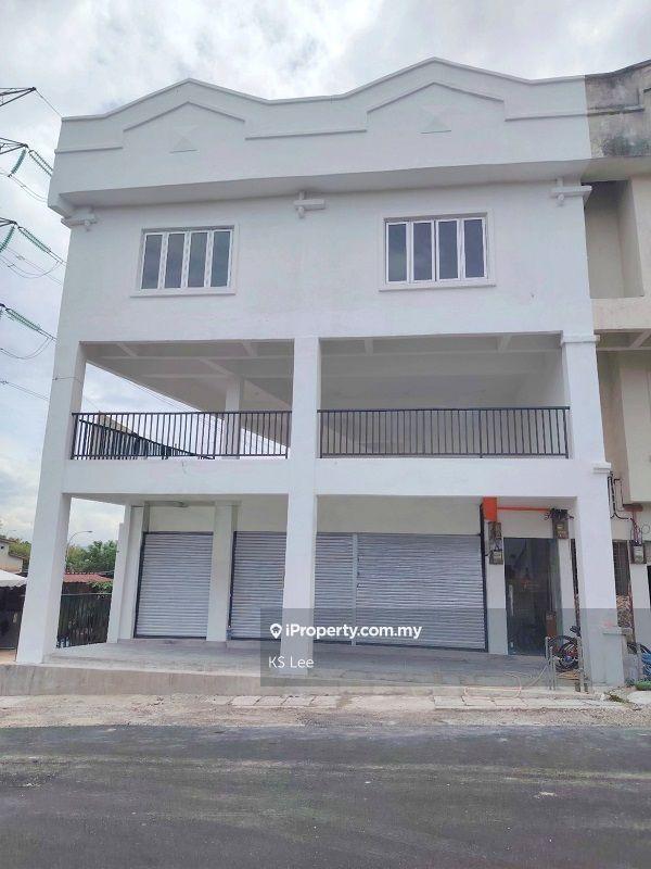 For Rent - Corner Ground Floor & 1st Floor Shop Desa Karunmas Balakong