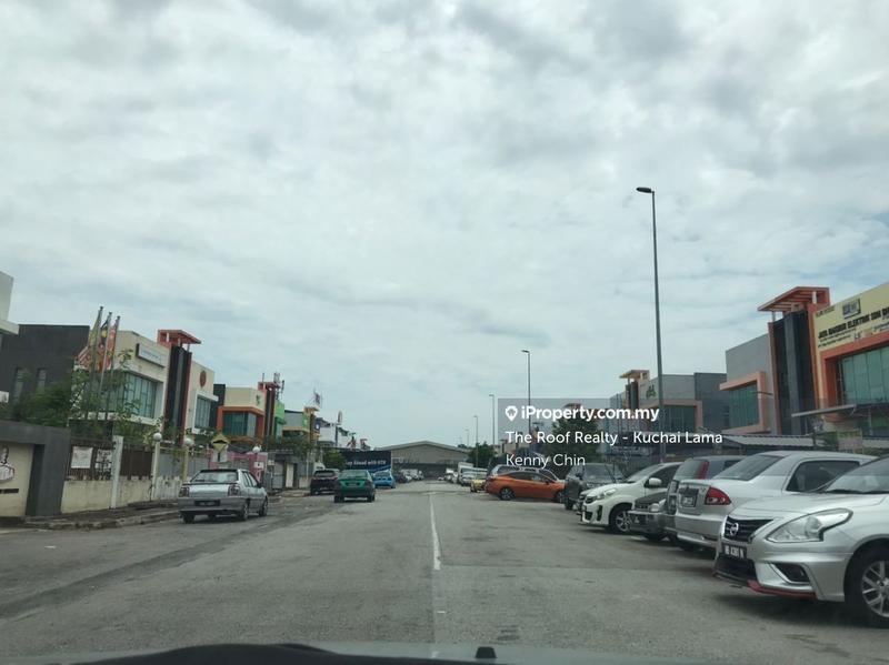 Semi-D Kilang untuk Dijual di Kajang, Selangor oleh Kenny Chin - iProperty.com.my