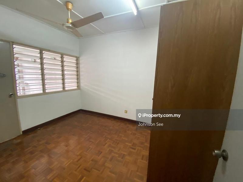 Rumah Teres 2-Tingkat untuk Dijual di Usj 2, Subang Jaya oleh Johnson See - iProperty.com.my