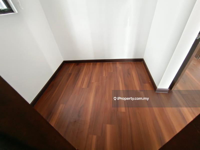 Bungalow House for Sale in Taman Overseas Union (Taman Oug), Jalan Klang Lama (Old Klang Road) by BoBo Lee - iProperty.com.my