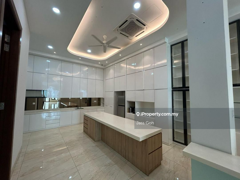Bungalow House untuk Dijual di Country Heights Damansara, Kuala Lumpur oleh Jass Goh - iProperty.com.my