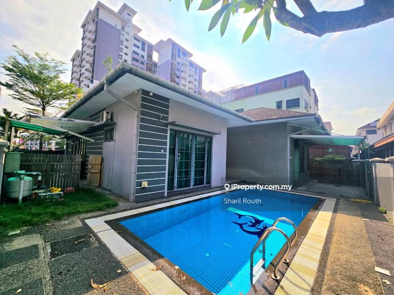 Bungalow House for Sale in Taman Ampang Utama, Ampang by Sharil Routh - iProperty.com.my