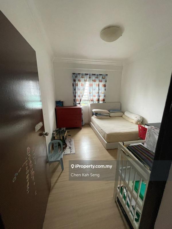 Condominium for Sale in Suria Jelatek by Chen Kah Seng - iProperty.com.my