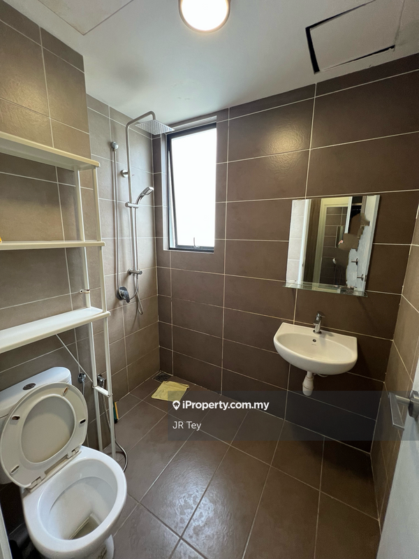 Kondominium untuk Disewa di The Greens (Residensi Hijauan) @ Subang West oleh JR Tey - iProperty.com.my
