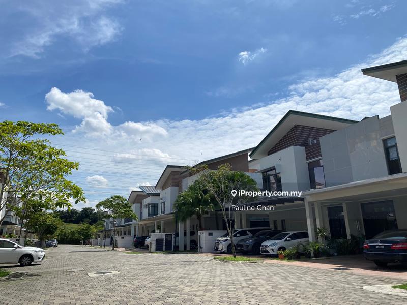 Semi-Detached House for Sale in Taman Equine, Seri Kembangan by Pauline Chan - iProperty.com.my