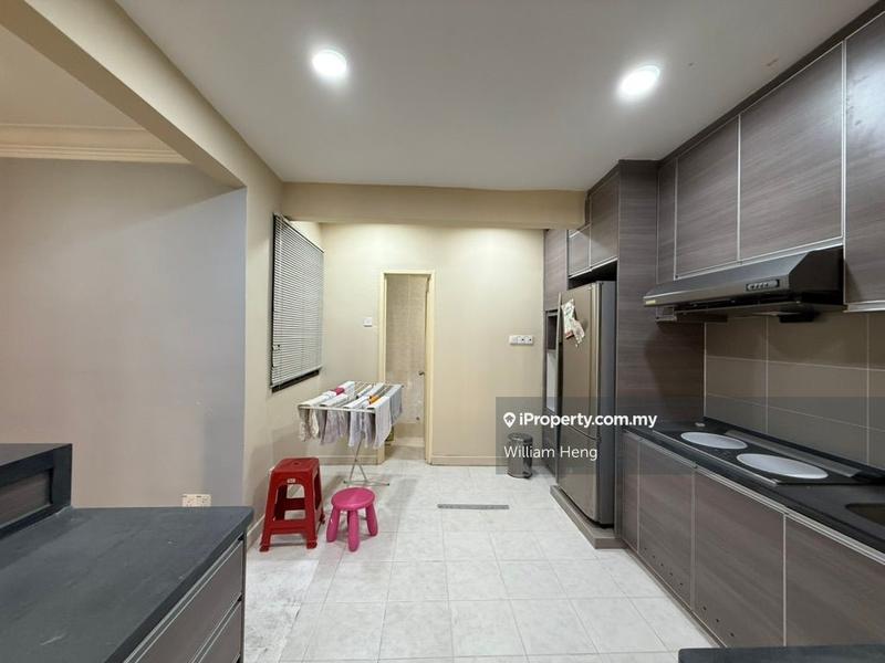 Condominium untuk Dijual di Casa Tropicana oleh William Heng - iProperty.com.my
