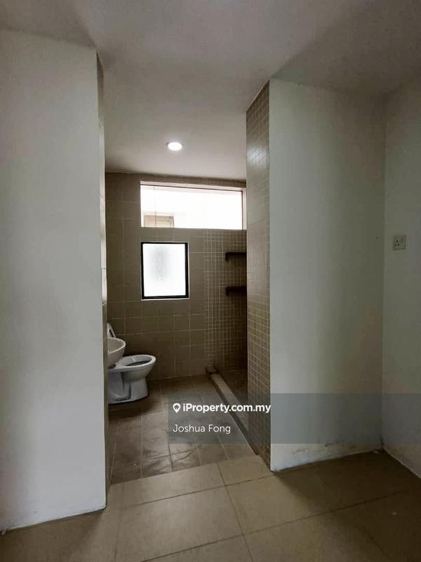 Rumah Teres untuk Dijual di Lake Edge, Puchong oleh Joshua Fong - iProperty.com.my