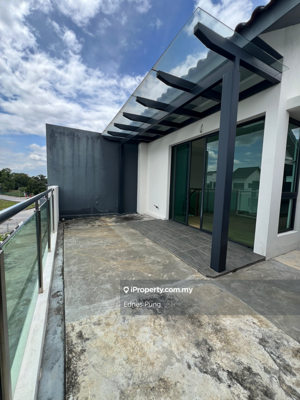 Rumah Berangkai 2.5 Tingkat untuk Dijual di TAMAN PUCHONG UTAMA, Puchong oleh Ednes Pung - iProperty.com.my