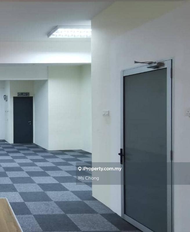 For Rent - Seria 88 Business Centre