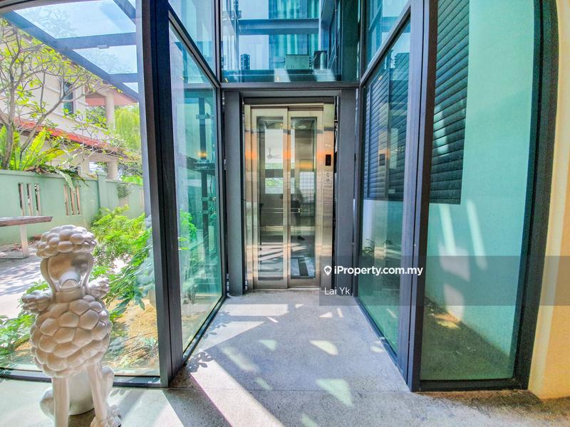 Bungalow House for Sale in Subang Jaya, Selangor by Lai Yk - iProperty.com.my