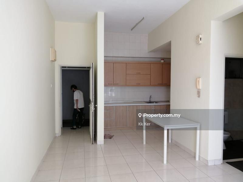 Residensi Servis untuk Dijual di E-Tiara oleh Kk Ker - iProperty.com.my