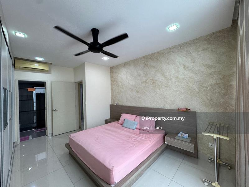 For Sale - The Z Residence