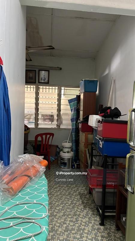 Rumah Berangkai 2 Tingkat untuk Dijual di UEP Subang Jaya, Subang Jaya oleh Connie Liew - iProperty.com.my