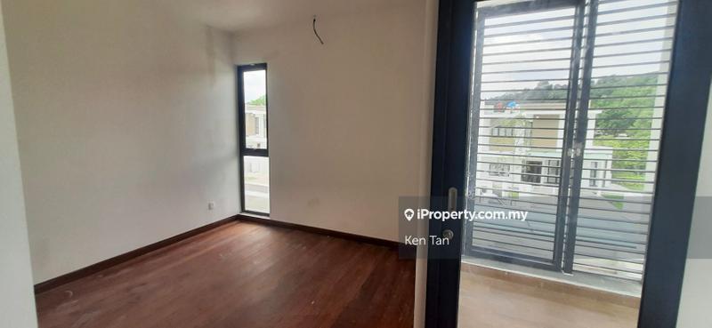 Semi-Detached House for Sale in Estana 32, Kota Damansara by Ken Tan - iProperty.com.my