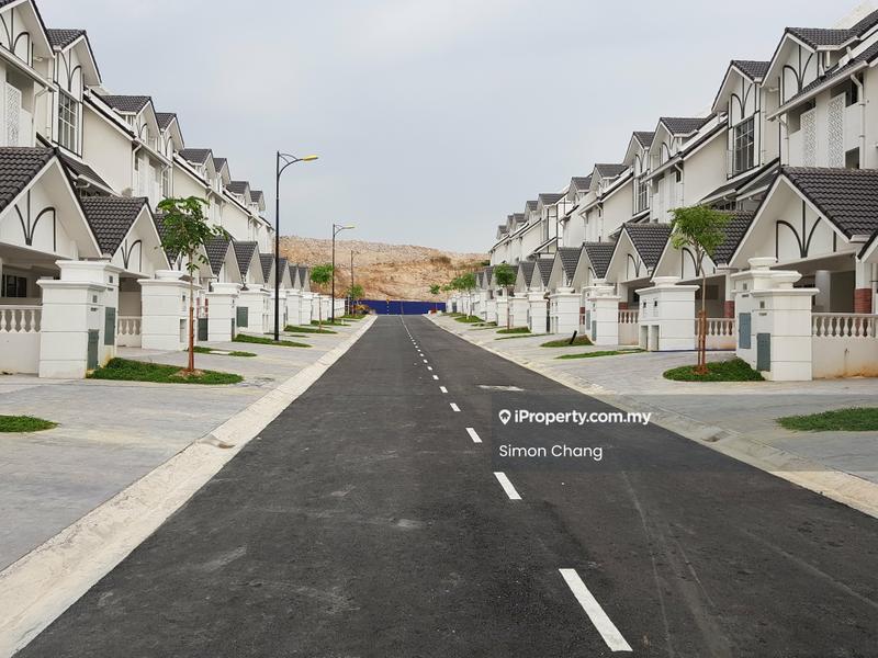 Rumah Teres 3-Tingkat untuk Dijual di Anjung Sari, Setia Alam, Shah Alam, Setia Alam oleh Simon Chang - Exterior - iProperty.com.my