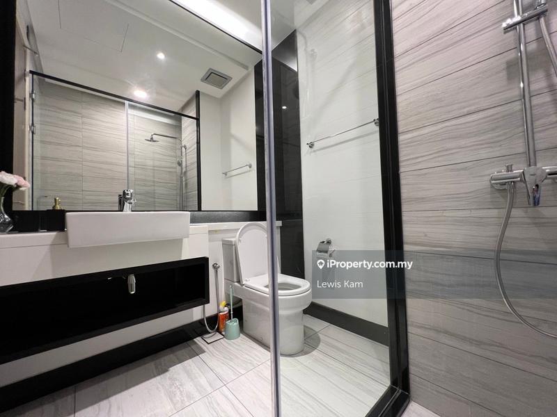 Service Residence for Sale in Straits Residences by Lewis Kam - iProperty.com.my