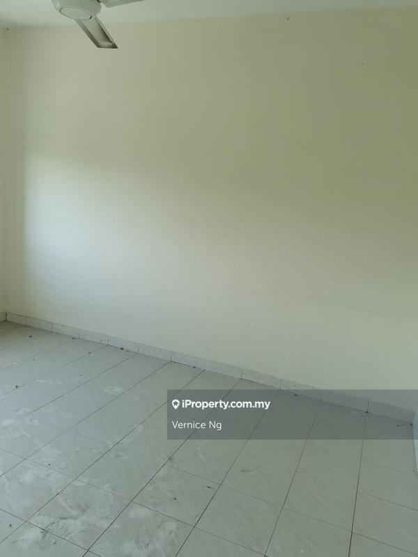 Rumah Pangsa untuk Dijual di Taman Putra Perdana oleh Vernice Ng - iProperty.com.my