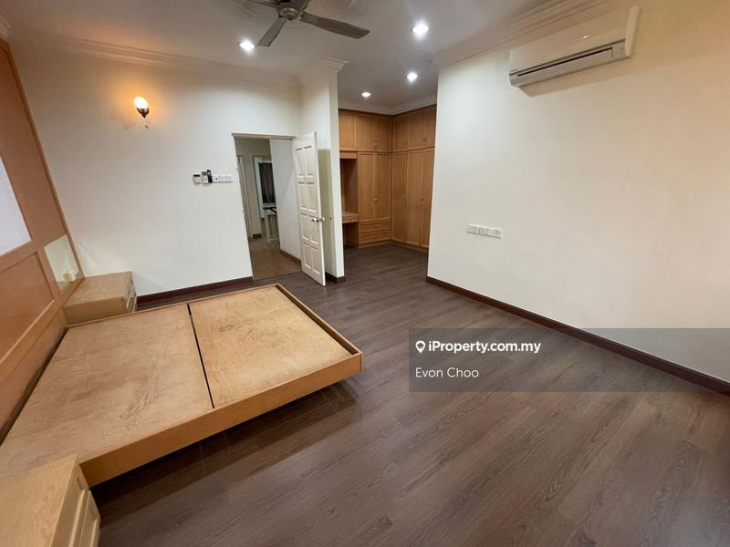 Rumah Berangkai 2 Tingkat untuk Dijual di Bandar Sungai Long, Selangor oleh Evon Choo - iProperty.com.my