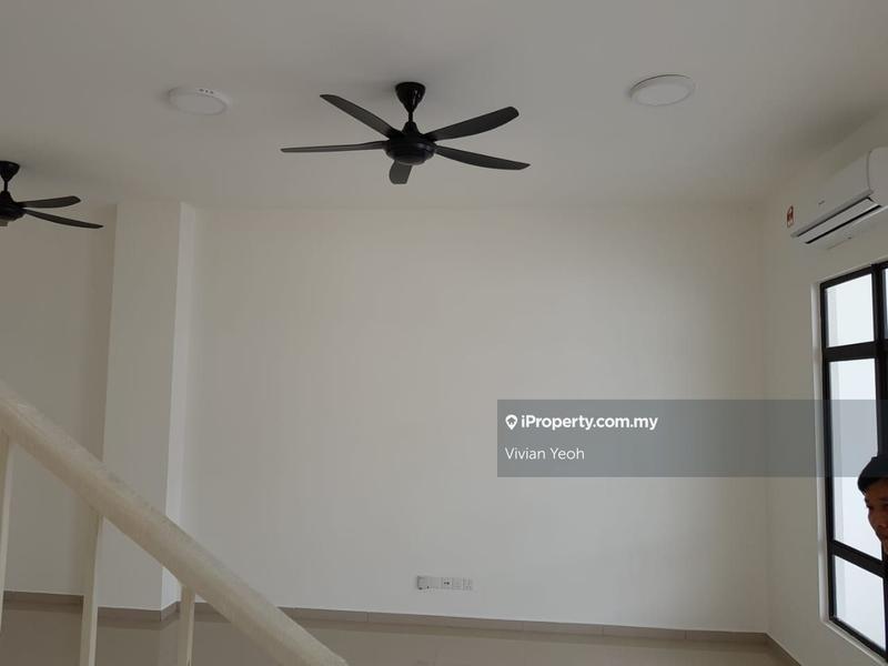 Rumah Teres 2-Tingkat untuk Dijual di Eco Grandeur, Puncak Alam oleh Vivian Yeoh - iProperty.com.my