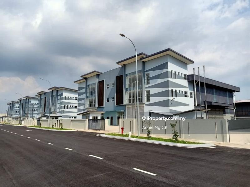 Semi-D Factory for Sale in Seksyen 33, Shah Alam by Angie Ng CK - iProperty.com.my