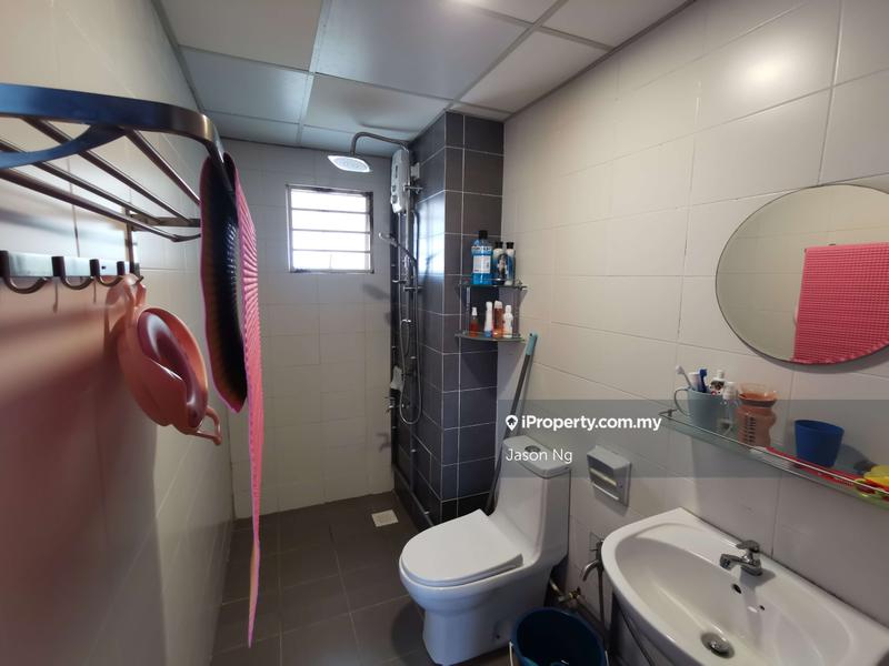 Service Residence for Sale in Alam Idaman by Jason Ng - iProperty.com.my