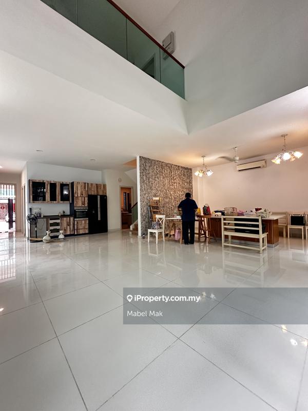 Rumah Berkembar untuk Dijual di Taman Bukit Serdang, Seri Kembangan oleh Mabel Mak - iProperty.com.my