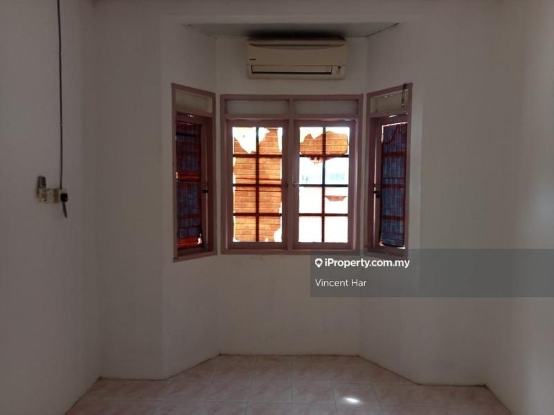 Rumah Berangkai 1 Tingkat untuk Dijual di Taman Sejati 2, Sitiawan oleh Vincent Har - iProperty.com.my