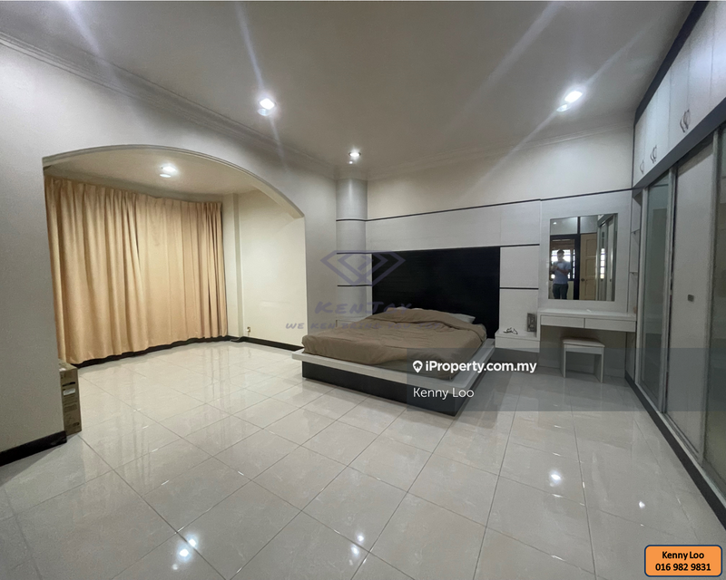 Semi-Detached House for Sale in Air Putih, Kuantan by Kenny Loo - iProperty.com.my